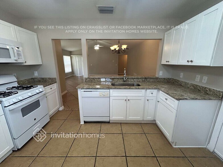 Building Photo - 1737 Hulett Dr