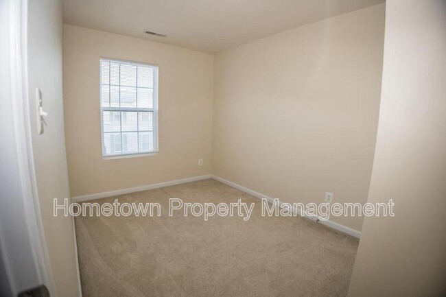 Building Photo - 4121 Trabert Ct