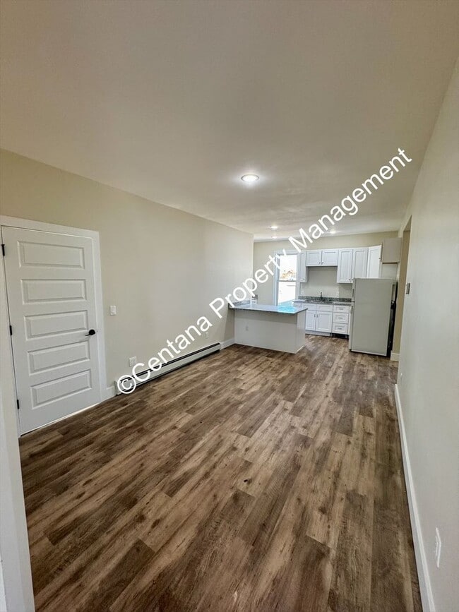 Building Photo - 614 N Alaska St