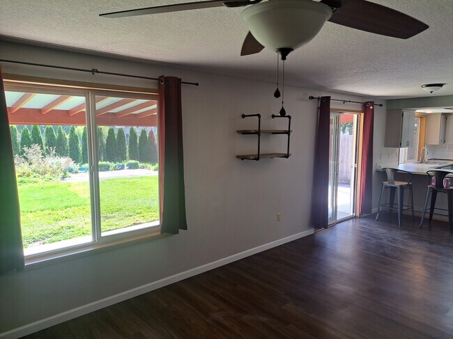 Living room looks out onto backyard - 15815 NE 69th St