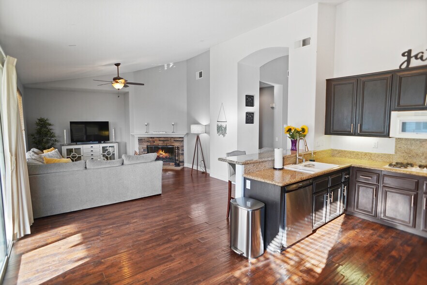 Building Photo - 29557 Mammoth Ln