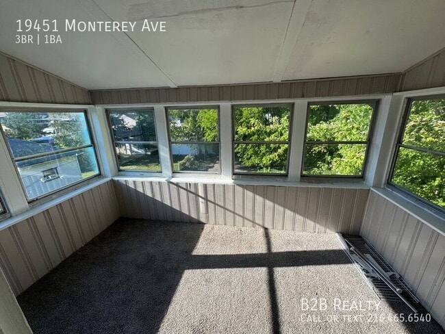Building Photo - 19451 Monterey Ave