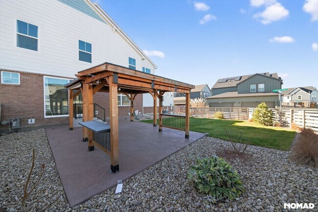 Building Photo - 9822 Rosalee Peak St