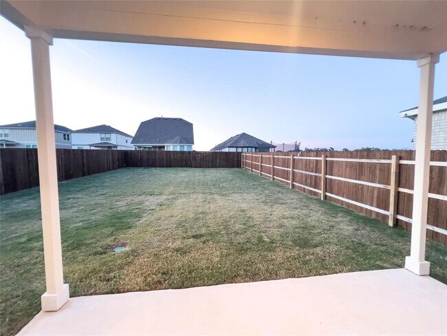 Building Photo - 141 Banyon Dr