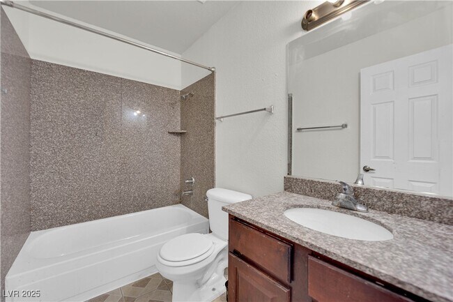 Building Photo - 5242 River Glen Dr