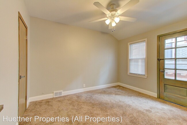 Building Photo - 1847 N Prospect Ave