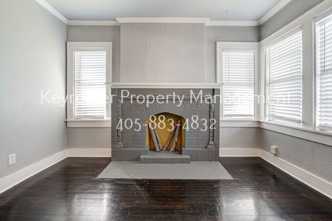 Building Photo - 1123 NW 30th St
