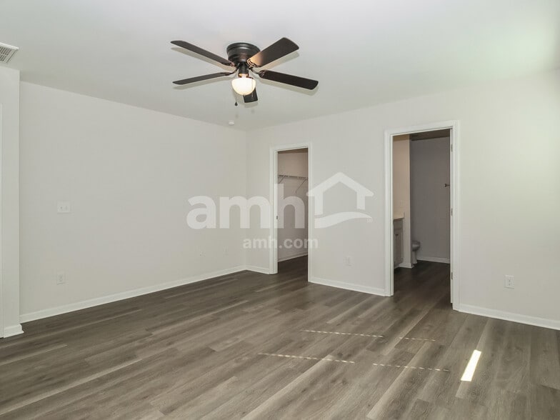 Building Photo - 7116 Brittany Pointer Ct