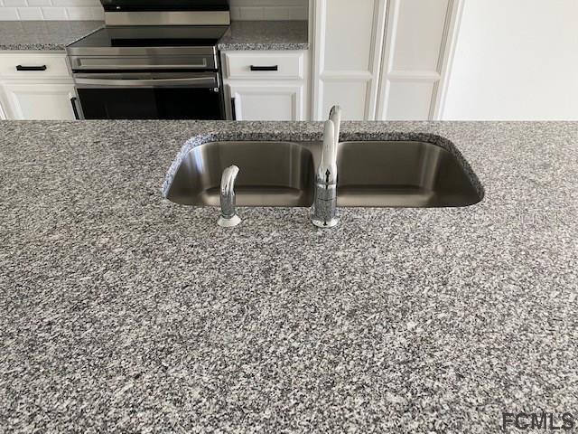 Building Photo - 30 Postwood Dr