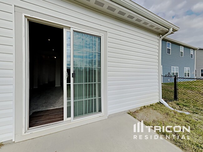 Building Photo - 675 Albermarle Dr