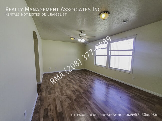 Building Photo - 17659 Monarch Way