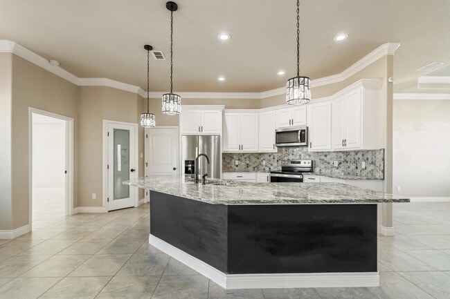 Building Photo - 122 Little Bighorn Trl