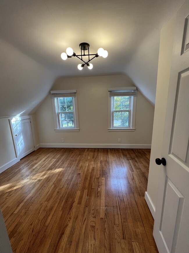 2nd bedroom upstairs - 430 S Webik Ave