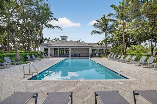 Building Photo - 7303 Estero Dr