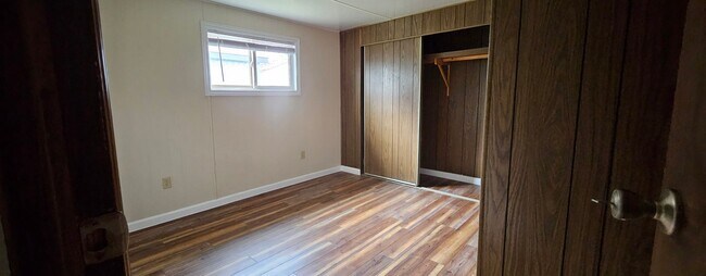 Building Photo - 30 3rd St