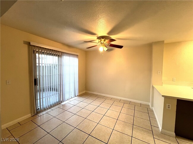 Building Photo - 7701 Almeria St