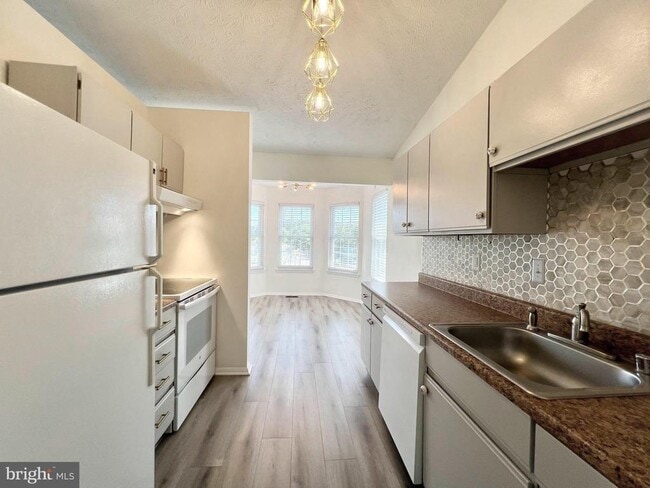 Building Photo - 3397 Littleton Way