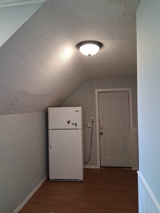 Building Photo - 6 Dudley St