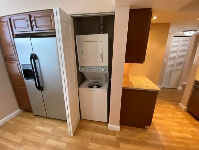 Building Photo - 7365 NW 18th St