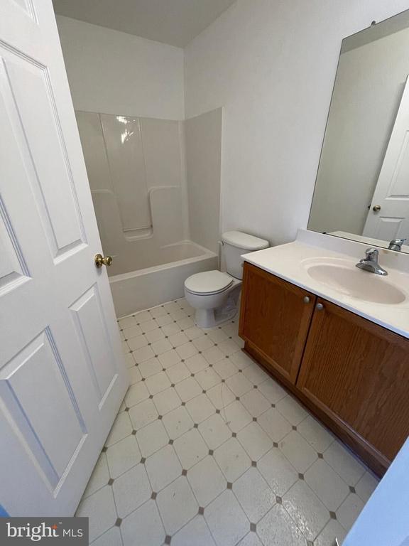 Building Photo - 61 Quartz Rd