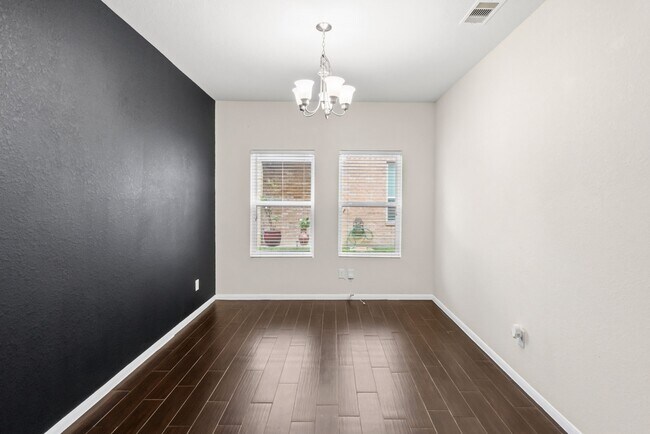 Building Photo - 18715 Windy Stone Dr