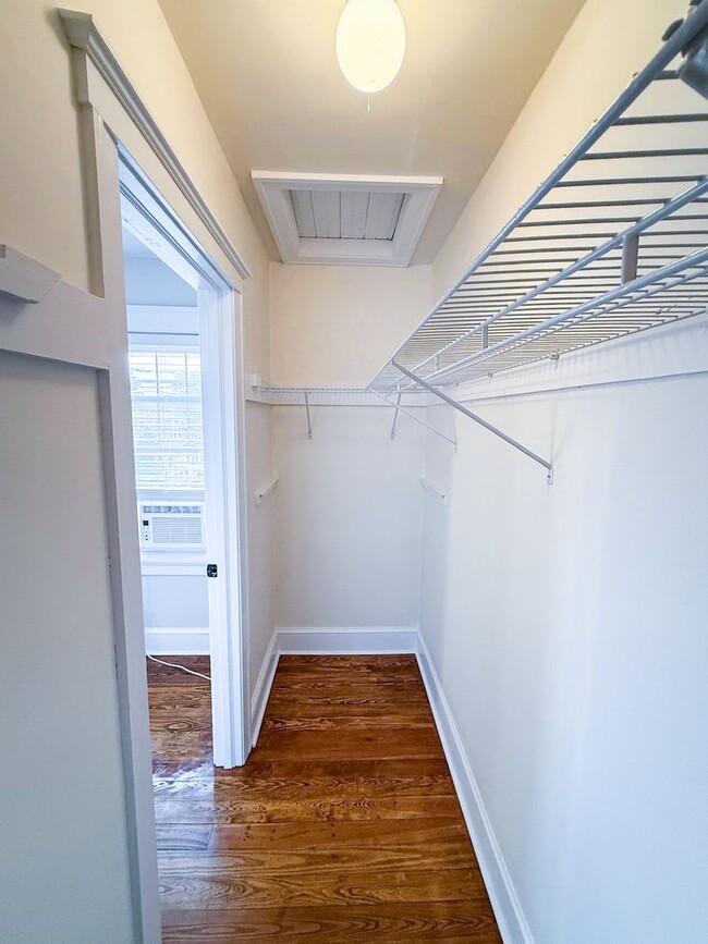 Building Photo - Stunning 3-Bedroom Twin Home in the Heart of Phoenixville! Available NOW!