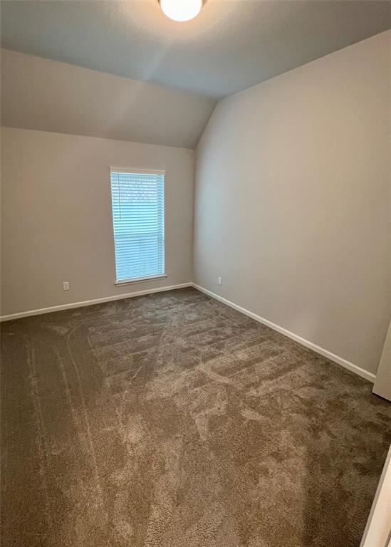 Building Photo - 5103 Walnut Grv Ln