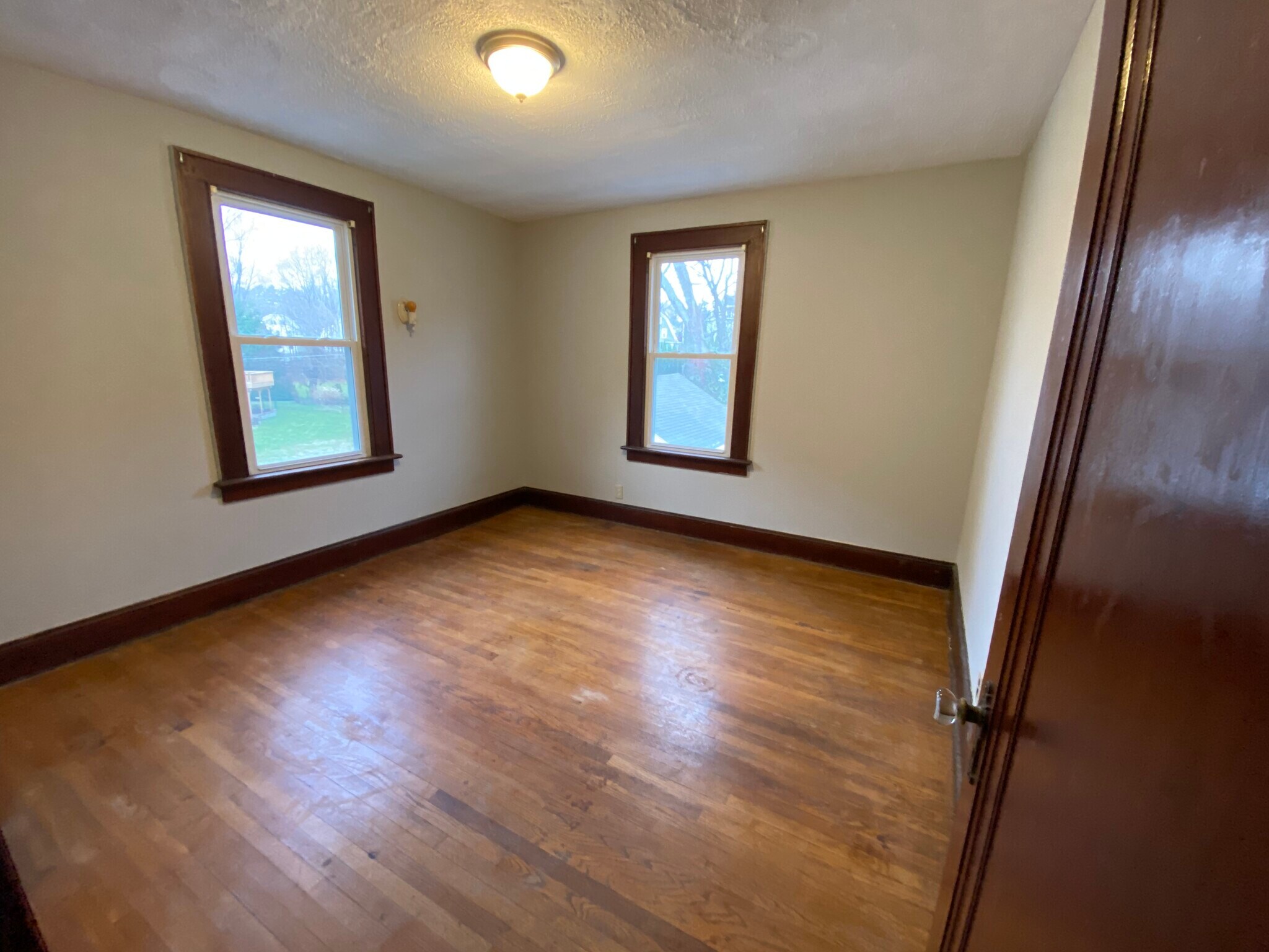 Building Photo - 13 Clark Street - 1st Floor