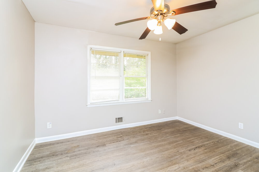 Building Photo - 2937 Thompson Cir