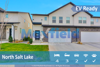 Building Photo - Spacious Twin Home - EV friendly - North S...