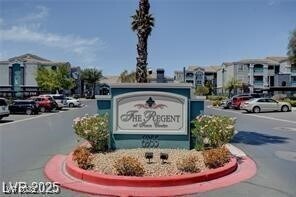 Building Photo - 6955 N Durango Dr