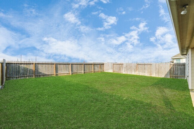 Building Photo - 24807 Bastiani Canvas Ln