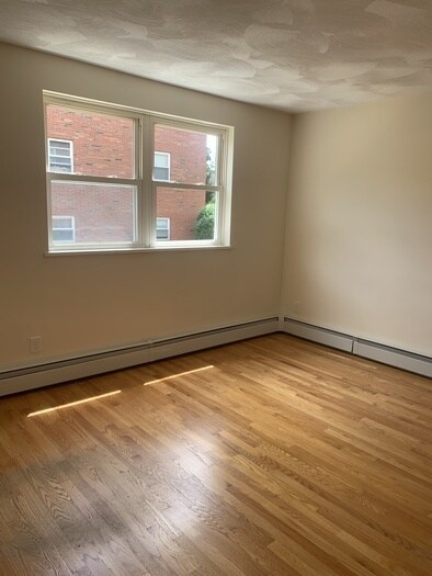 Building Photo - 1105 Lexington St
