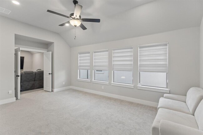 Building Photo - 1508 Cardinal Ln