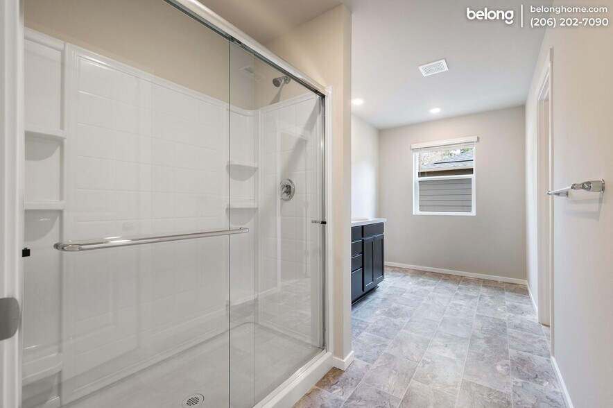 Building Photo - 5719 151st St Ct E