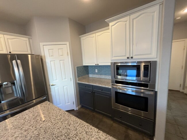 Building Photo - This wonderful 4-bedroom home is located i...