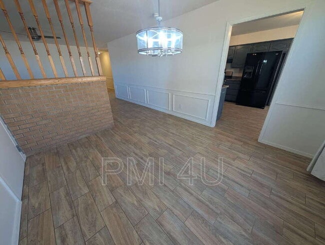 Building Photo - 3213 22nd Ave SE