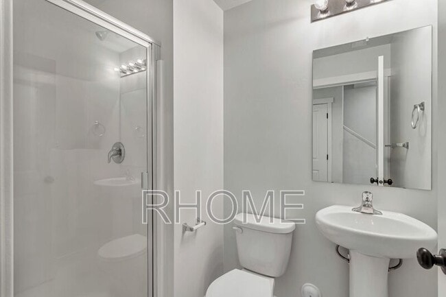 Building Photo - 986 W 540 S