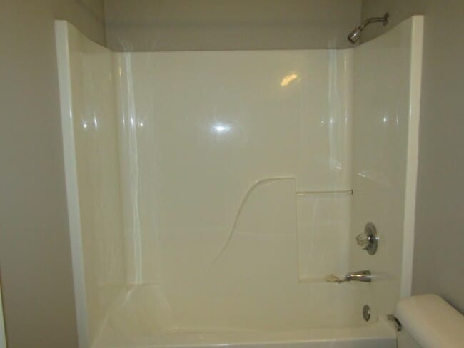 Building Photo - 2208 Seaford Dr