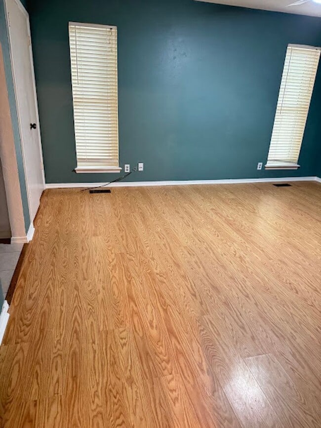Building Photo - Charming 3-Bedroom, 2-Bath Home for Rent i...