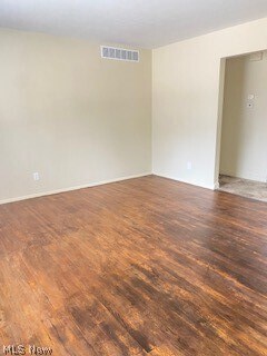 Building Photo - 184 Kenwood Ave