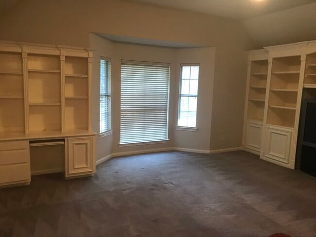 Building Photo - 18138 Delta Estates Ct