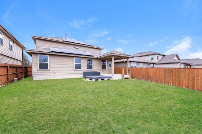 Building Photo - 5 bedroom first time rental! $500 off of the first full month for applications submitted by Febru...