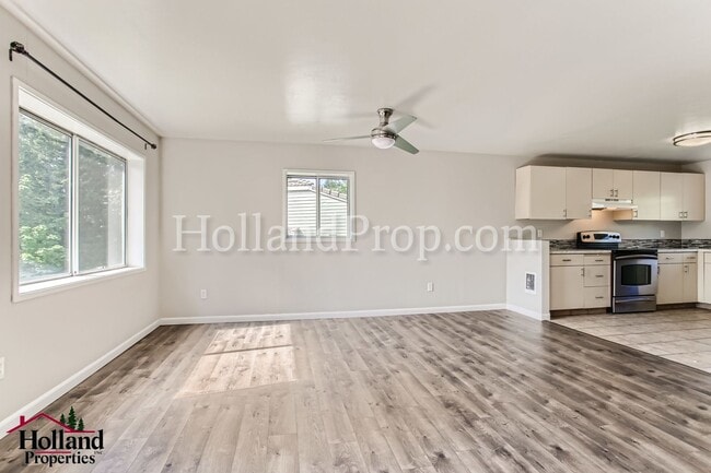 Building Photo - Step Inside the Home You’ve Been Waiting For! NEW SUPER PRICE at $2,095!!!