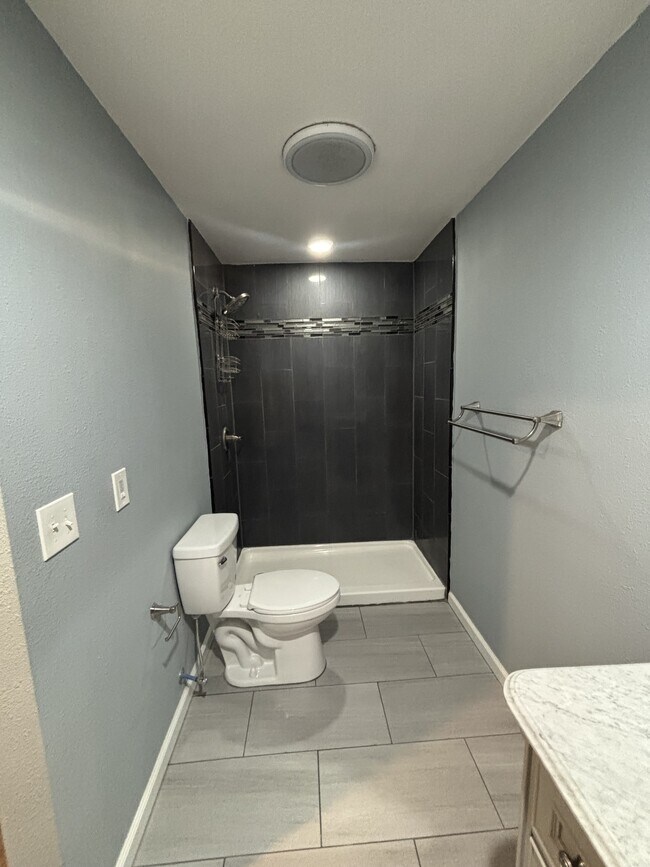 Building Photo - 4042 Powder View Cir