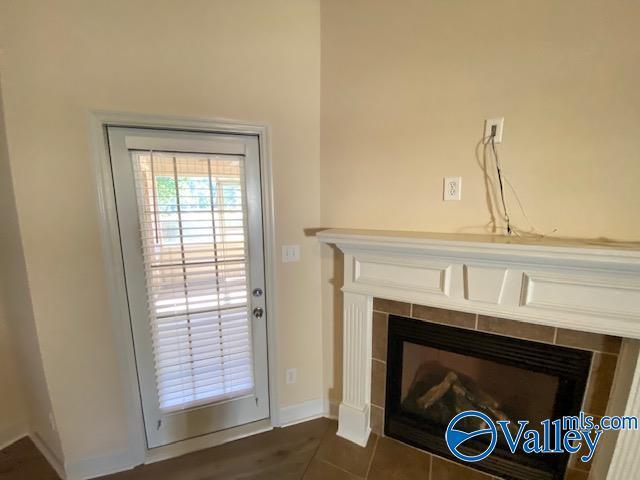 Building Photo - 109 Oak Shade Dr