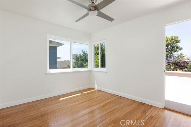 Building Photo - 459 Landfair Ave