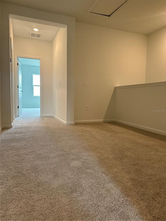 Building Photo - 512 Hart Ln