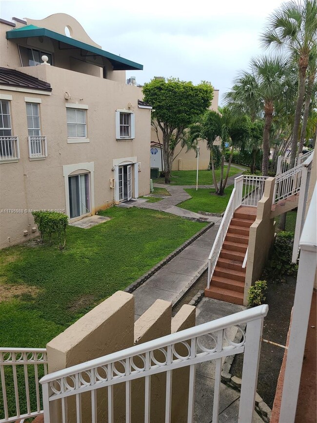 Building Photo - 8615 NW 5th Terrace