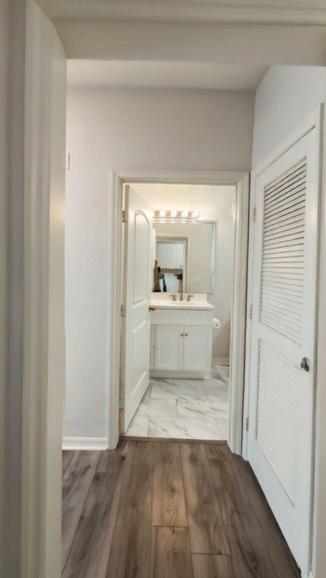 Building Photo - 4221 W Spruce St